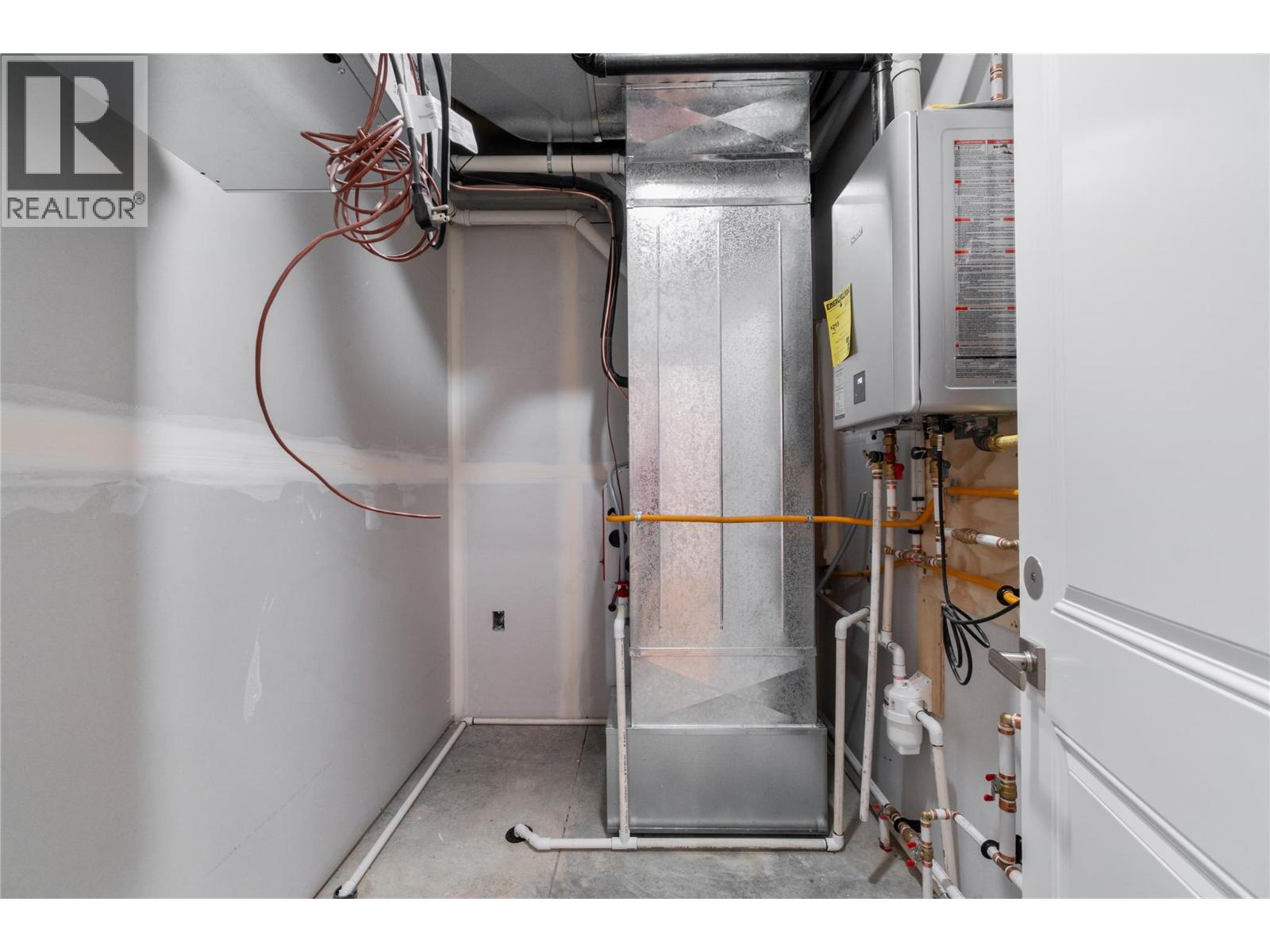 633 9 Street Se, Salmon Arm, British Columbia  V1E 2C2 - Photo 94 - 10366804