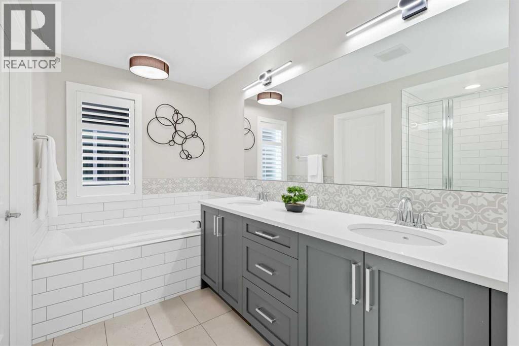 3 Emberside Garden, Cochrane, Alberta  T4C 2L8 - Photo 22 - A2258633