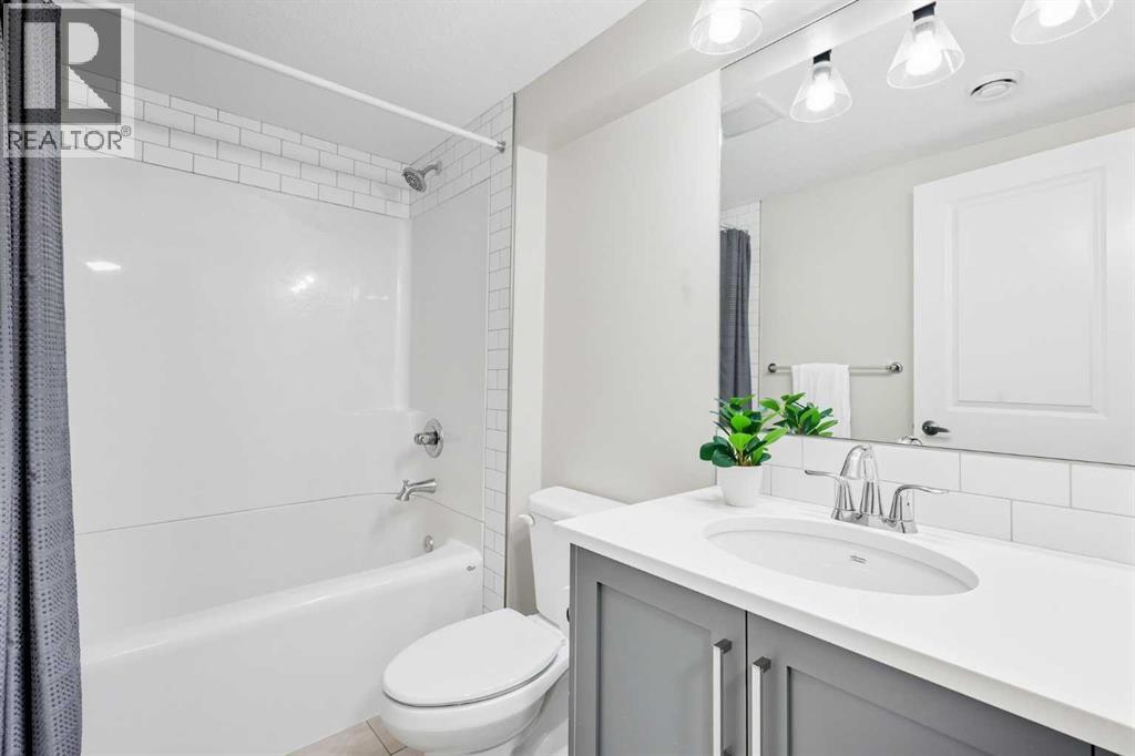 3 Emberside Garden, Cochrane, Alberta  T4C 2L8 - Photo 33 - A2258633