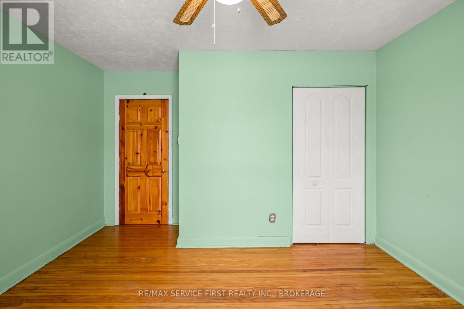 28 Brant Avenue, Kingston, Ontario  K7K 4V1 - Photo 15 - X12533976