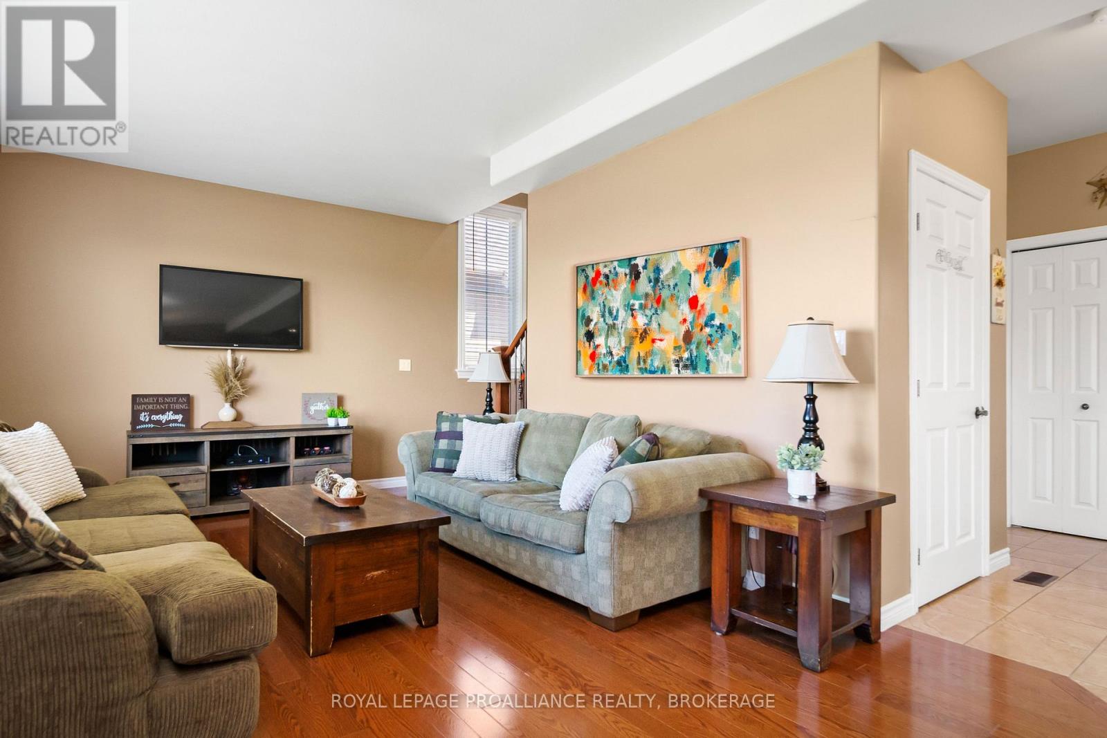 121 Blakely Street, Loyalist, Ontario  K7N 0A3 - Photo 12 - X12534024