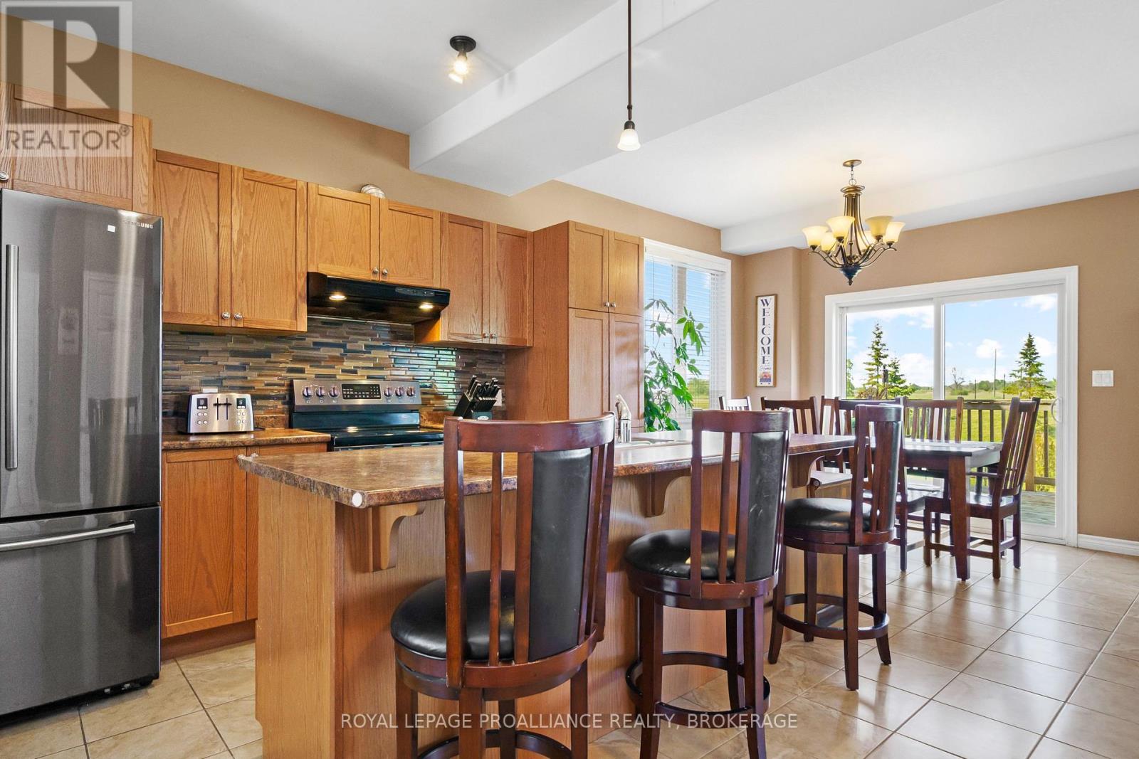 121 Blakely Street, Loyalist, Ontario  K7N 0A3 - Photo 6 - X12534024