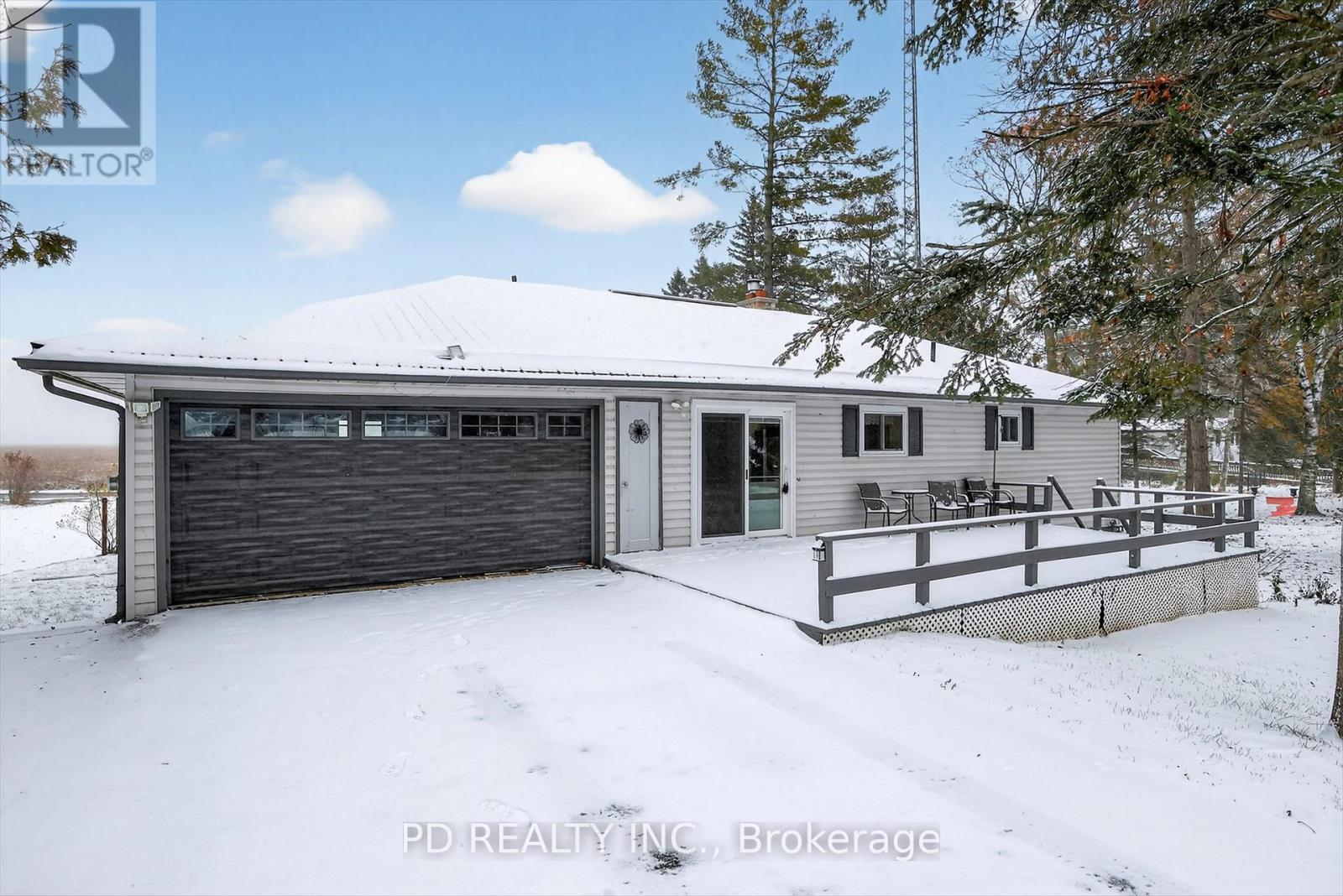 200 Charlore Park Drive, Kawartha Lakes (Omemee), Ontario  K0L 2W0 - Photo 1 - X12534030