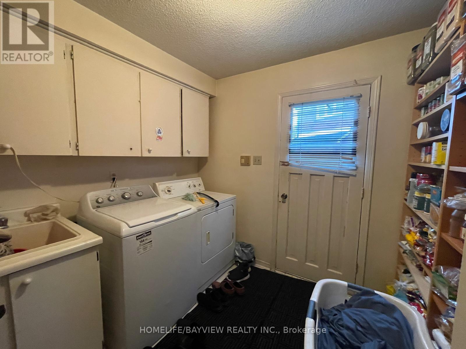 117 Summerdale Drive, Markham, Ontario  L3T 6Y6 - Photo 13 - N12527188