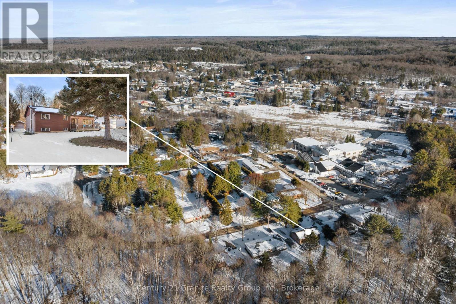 37 Mckay Street, Minden Hills, Ontario  K0M 2K0 - Photo 36 - X12533966