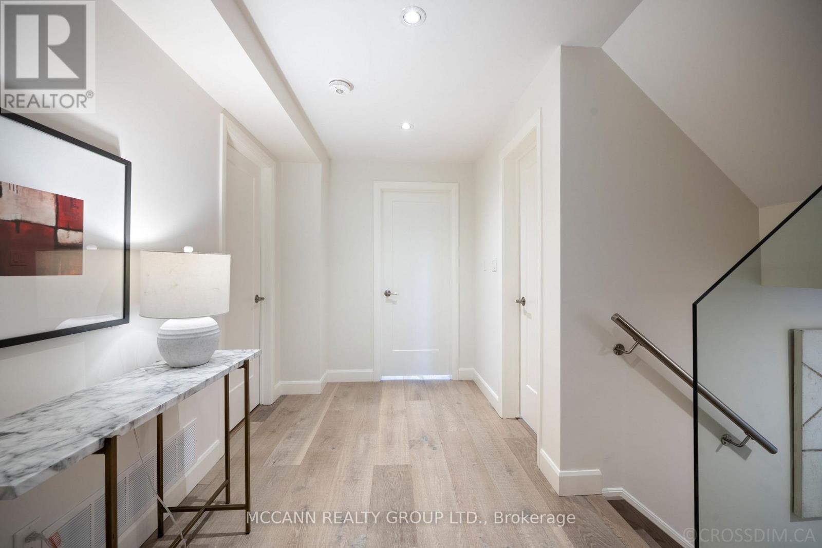 217 Pearson Avenue, Toronto, Ontario  M6R 1G6 - Photo 18 - W12533668