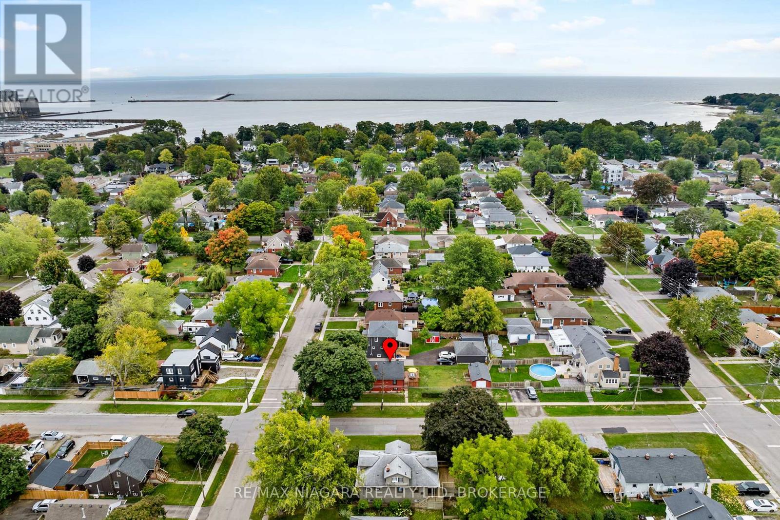 94 Clare Avenue, Port Colborne, Ontario  L3K 5H4 - Photo 25 - X12461396