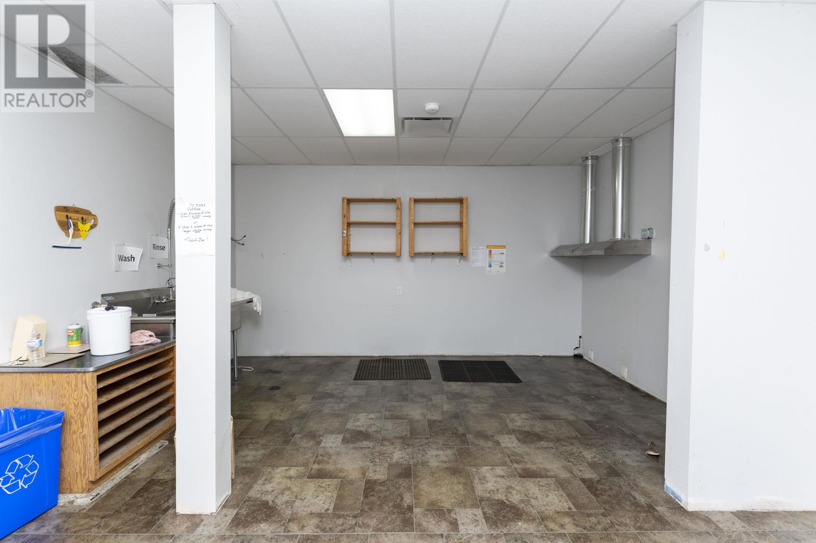 361 Hodder Ave, Thunder Bay, Ontario  P7A 1T6 - Photo 16 - TB253013