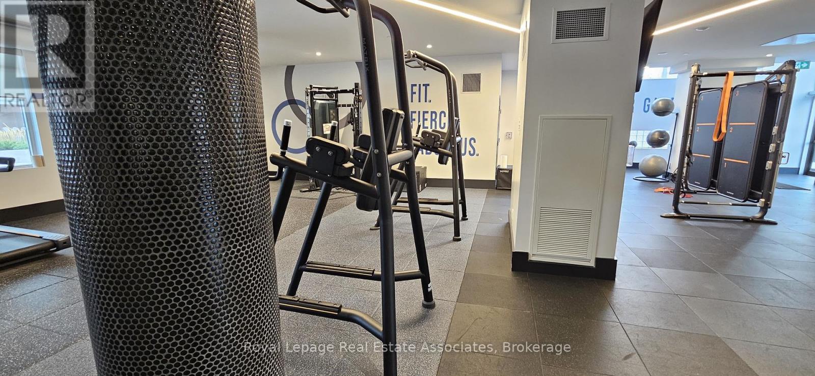 409 - 55 Duke Street W, Kitchener, Ontario  N2H 0C9 - Photo 25 - X12533724