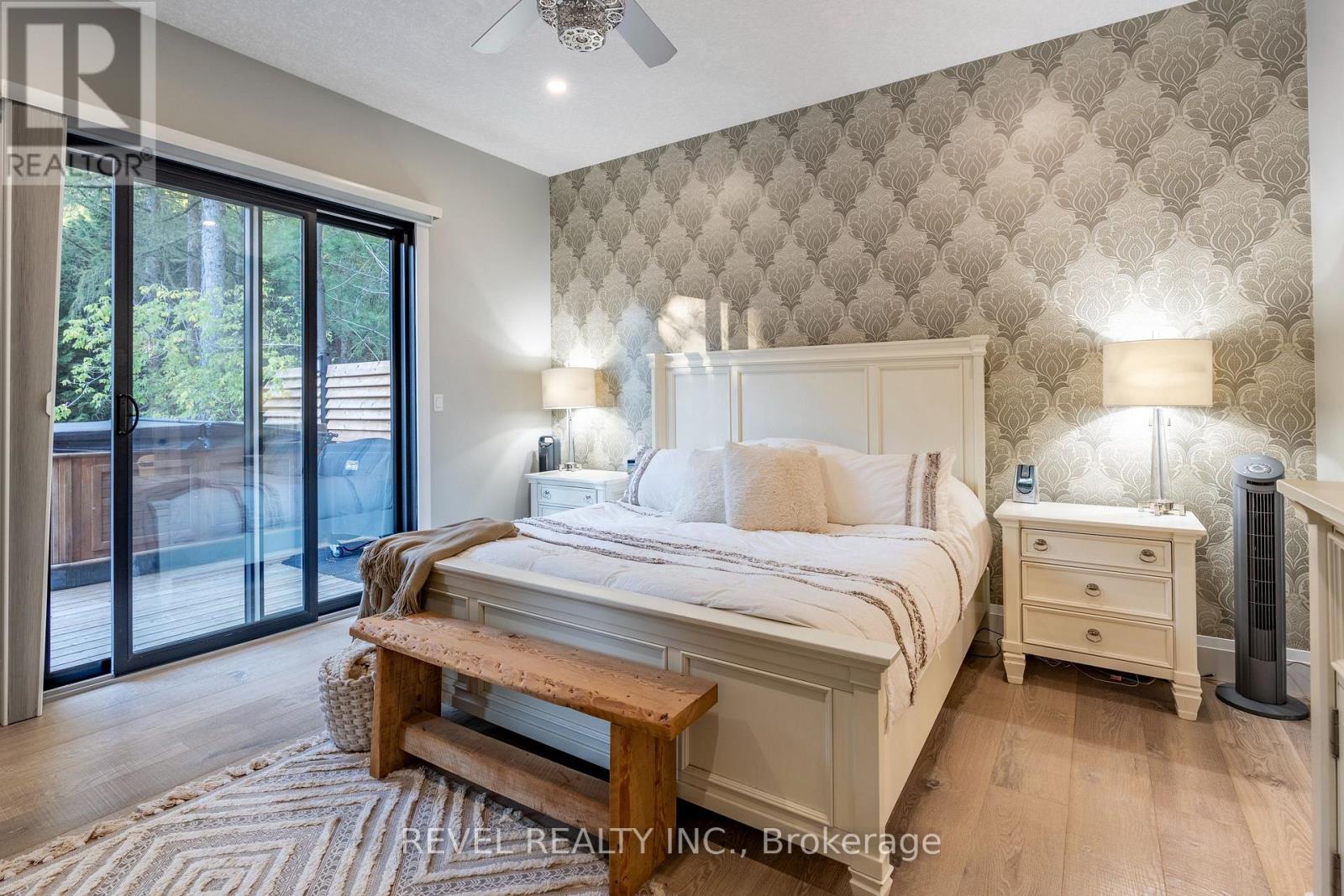 7404 Wellington Road, Mapleton, Ontario  N0G 2K0 - Photo 16 - X12533746