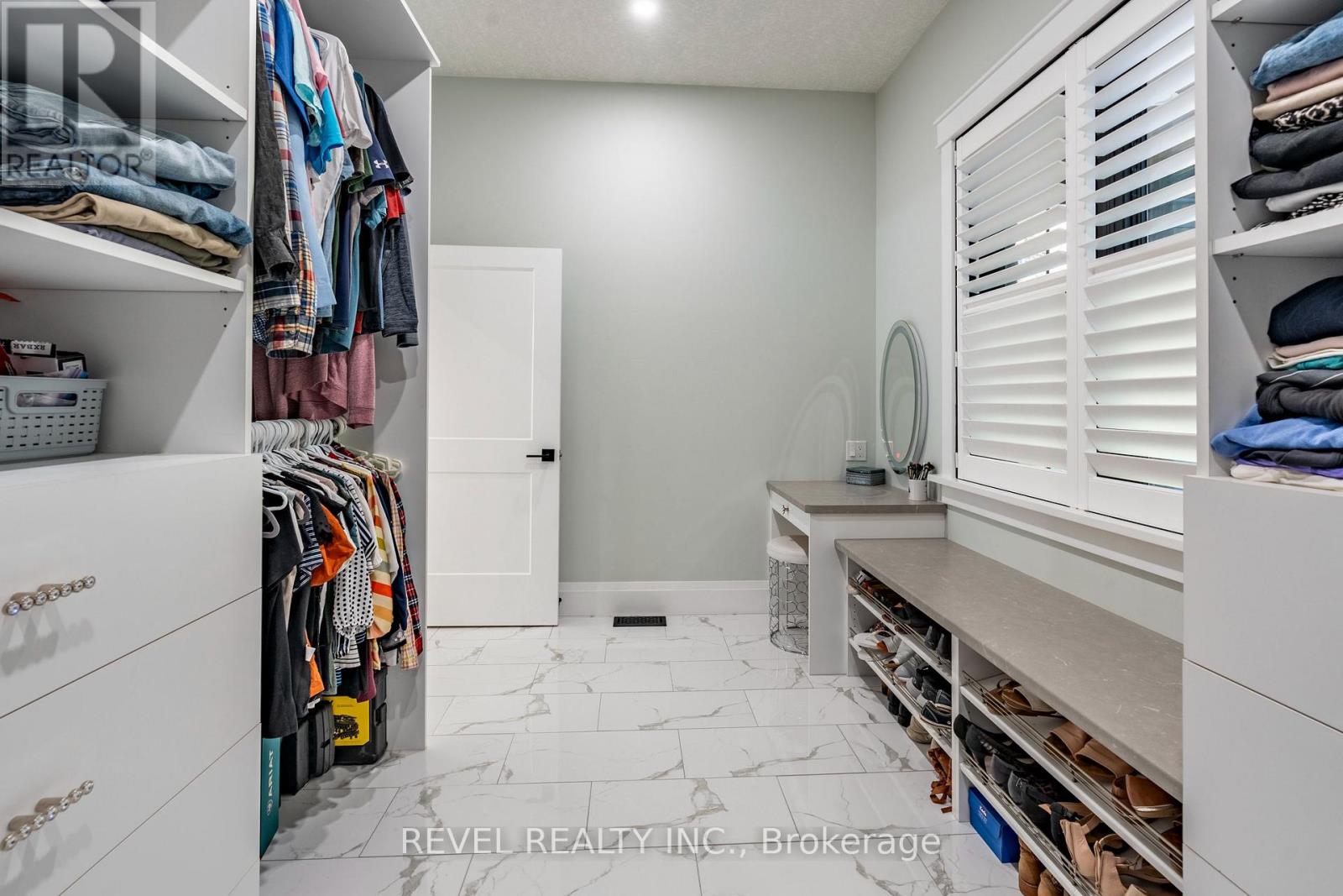 7404 Wellington Road, Mapleton, Ontario  N0G 2K0 - Photo 19 - X12533746