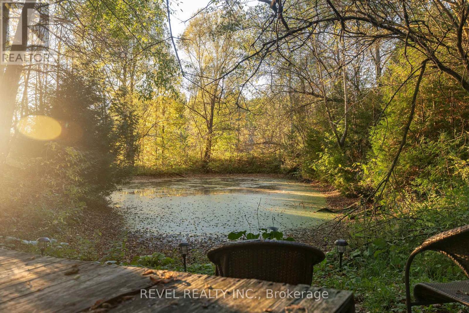 7404 Wellington Road, Mapleton, Ontario  N0G 2K0 - Photo 37 - X12533746