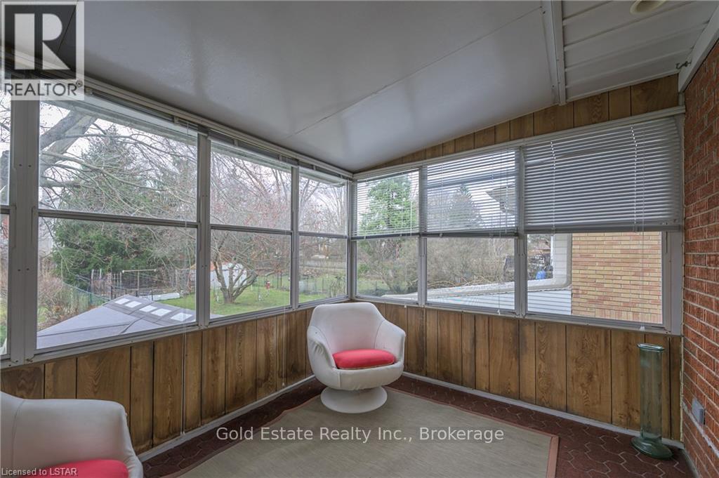 Main Floor - 619 Ross Street, London East, Ontario  N5Y 3V8 - Photo 17 - X12533812