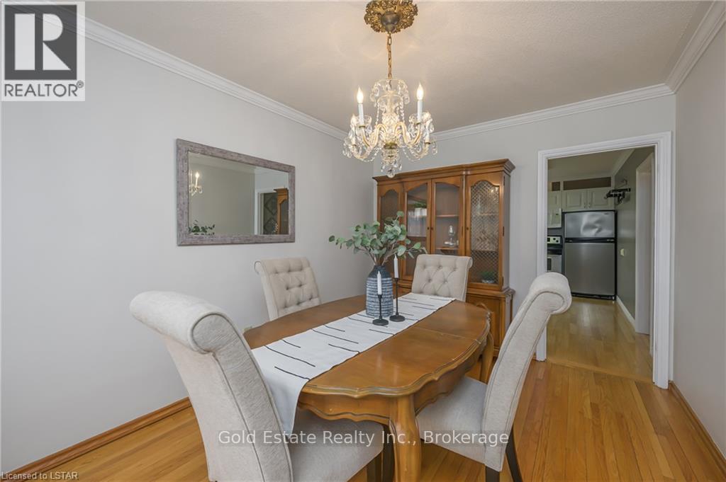 Main Floor - 619 Ross Street, London East, Ontario  N5Y 3V8 - Photo 7 - X12533812