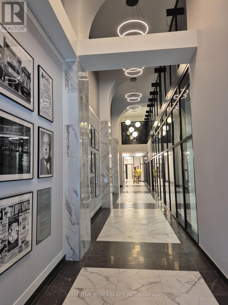 418 - 233 Princess Street, Kingston, Ontario  K7L 1B3 - Photo 1 - X12533818