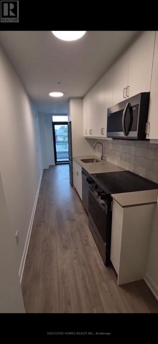 418 - 233 Princess Street, Kingston, Ontario  K7L 1B3 - Photo 5 - X12533818