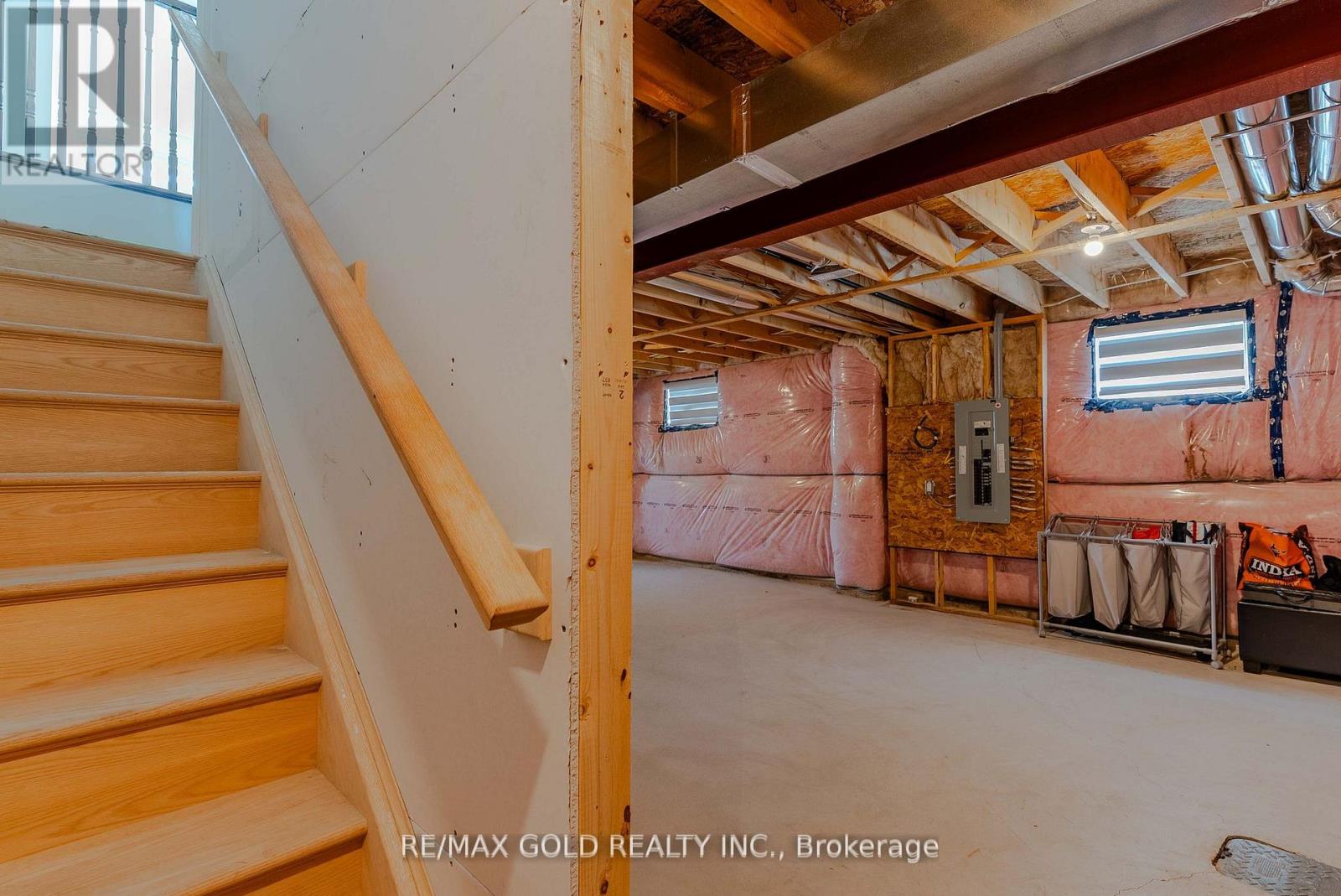 1615 Marina Drive, Fort Erie, Ontario  L2A 5P2 - Photo 46 - X12533838