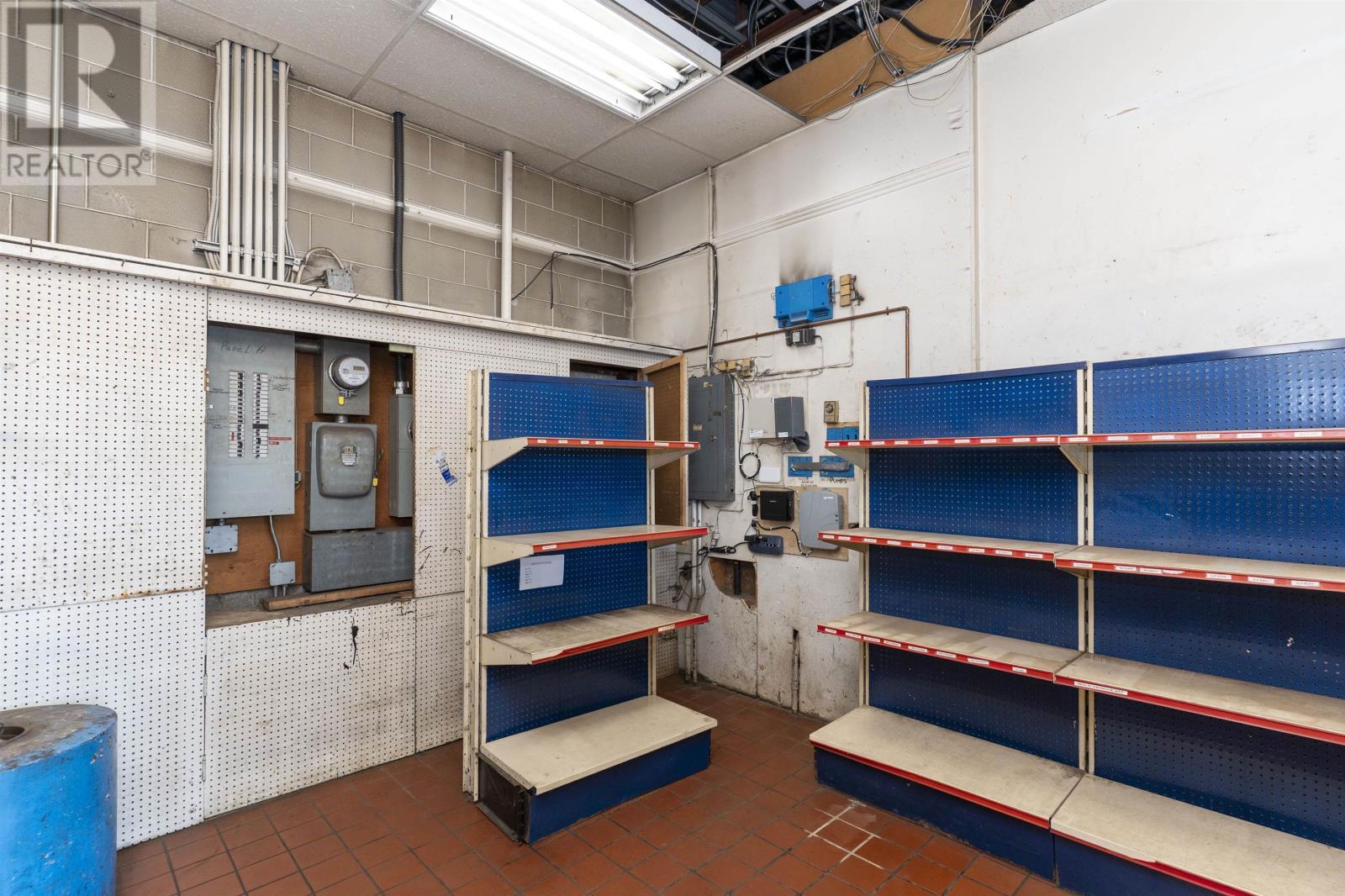 361 Hodder Ave, Thunder Bay, Ontario  P7A 1T6 - Photo 43 - TB253013