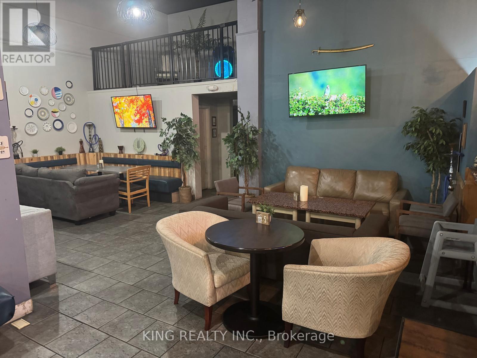 1580 Wyandotte Street E, Windsor, Ontario  N9A 3L2 - Photo 4 - X12533842