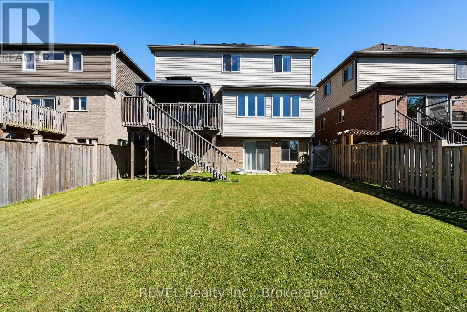 5767 Osprey Avenue, Niagara Falls, Ontario L2H 0G2 - Photo 34 - X12533992
