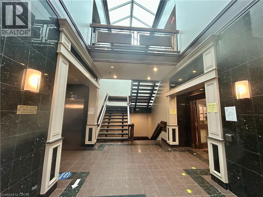 155 MAIN Street E Unit# 210, Grimsby, Ontario