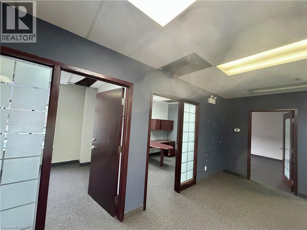 155 Main Street E Unit# 210, Grimsby, Ontario L3M 1P2 - Photo 2 - 40787207