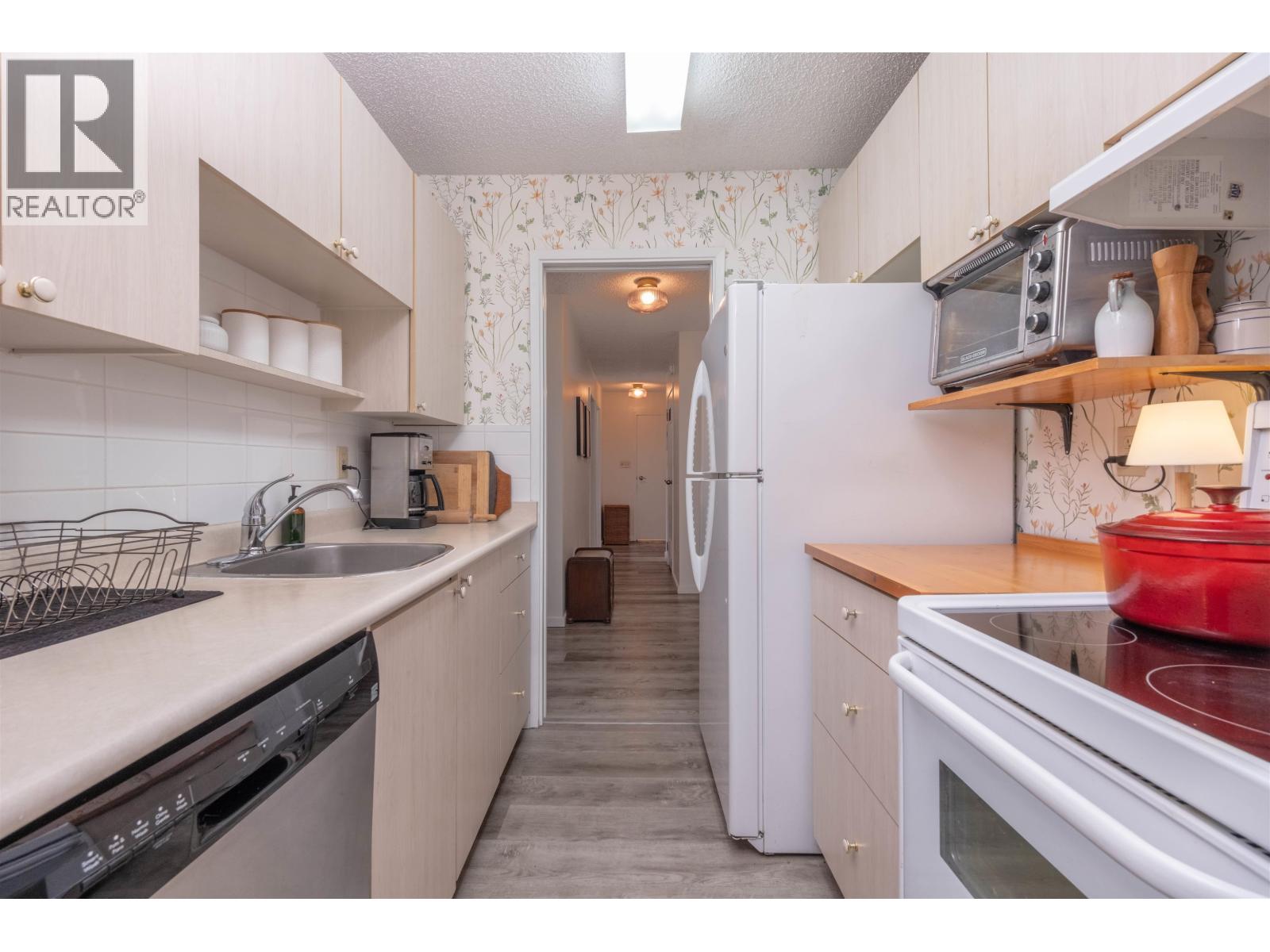 207 1048 King Albert Avenue, Coquitlam, British Columbia  V3J 1X5 - Photo 10 - R3066516