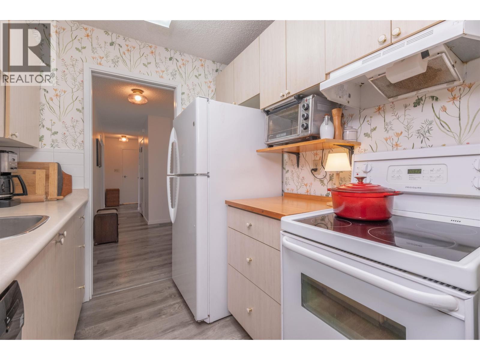 207 1048 King Albert Avenue, Coquitlam, British Columbia  V3J 1X5 - Photo 12 - R3066516