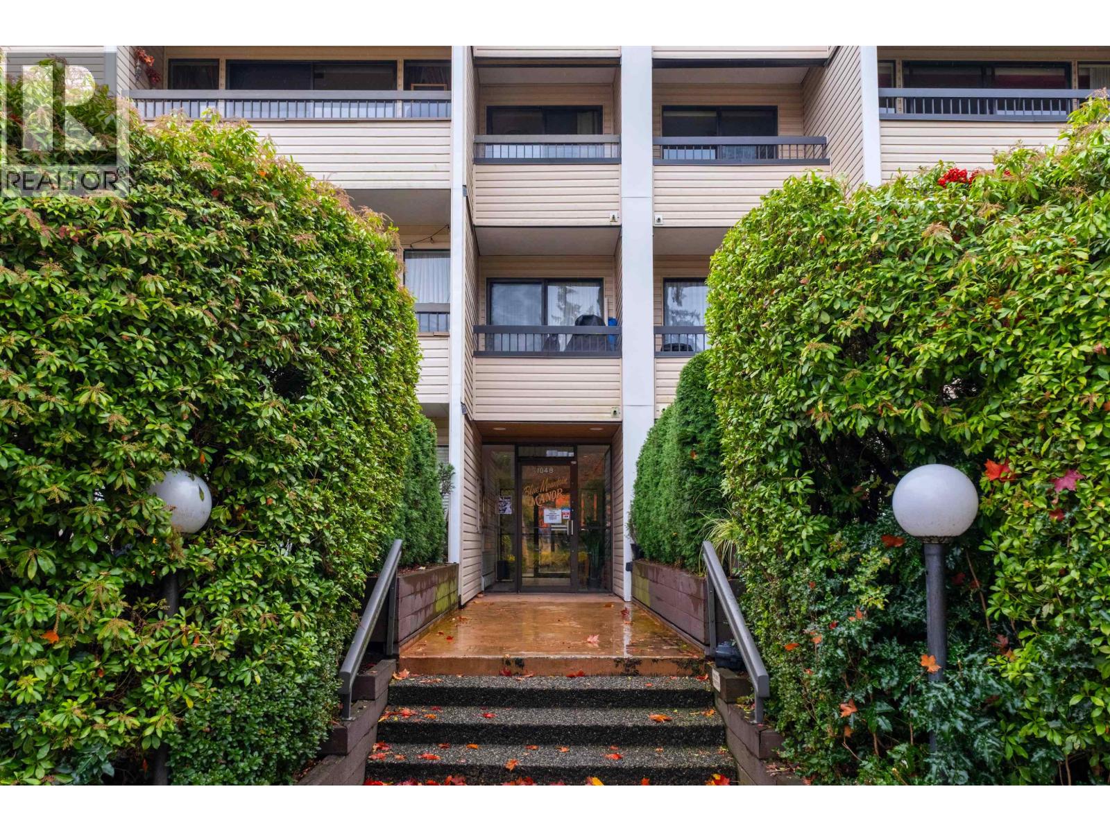 207 1048 King Albert Avenue, Coquitlam, British Columbia  V3J 1X5 - Photo 2 - R3066516