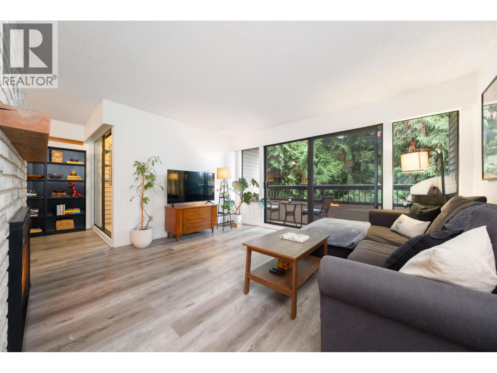 207 1048 King Albert Avenue, Coquitlam, British Columbia  V3J 1X5 - Photo 3 - R3066516