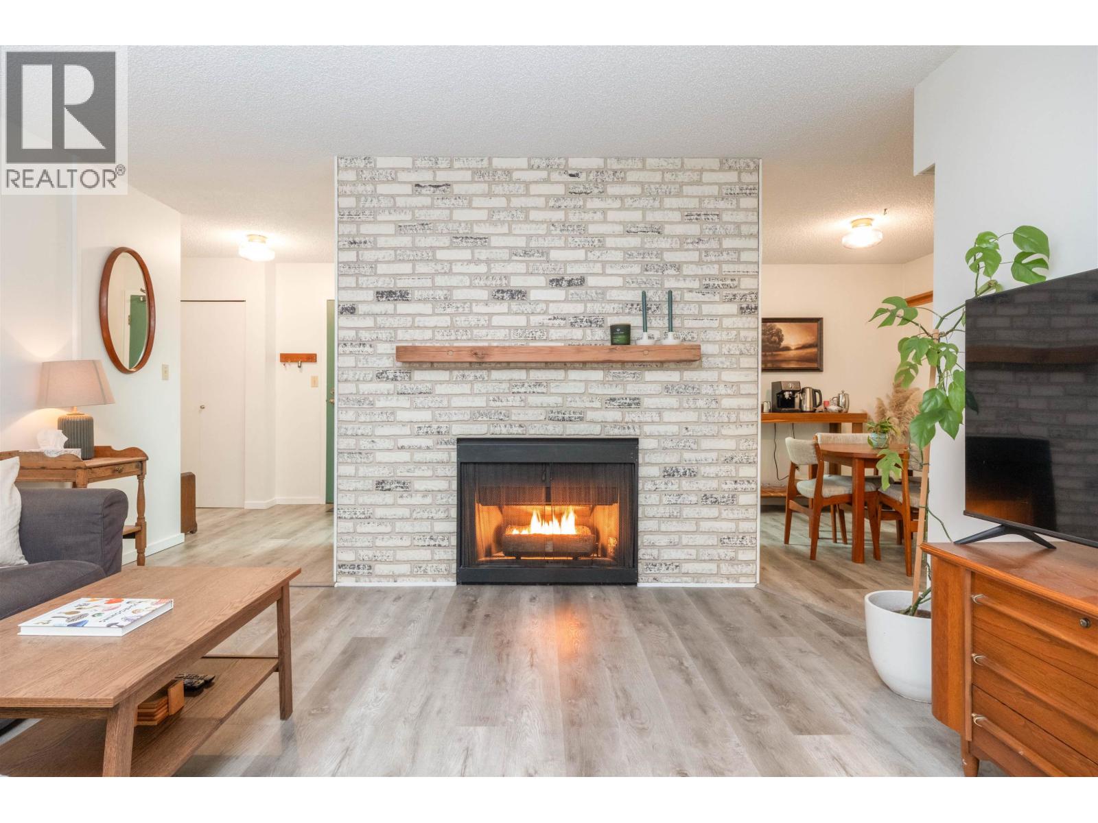 207 1048 King Albert Avenue, Coquitlam, British Columbia  V3J 1X5 - Photo 7 - R3066516