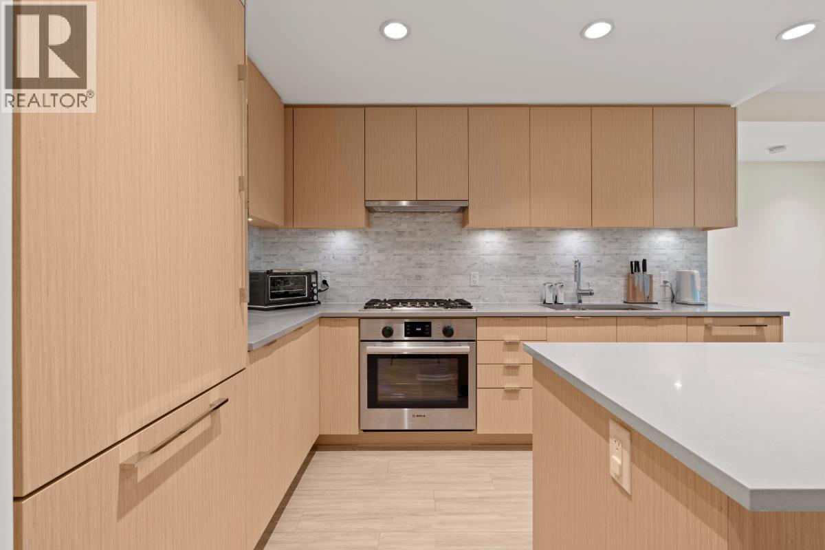 9213 Odlin Road, Richmond, British Columbia V6X 0V5 - Photo 10 - R3066517