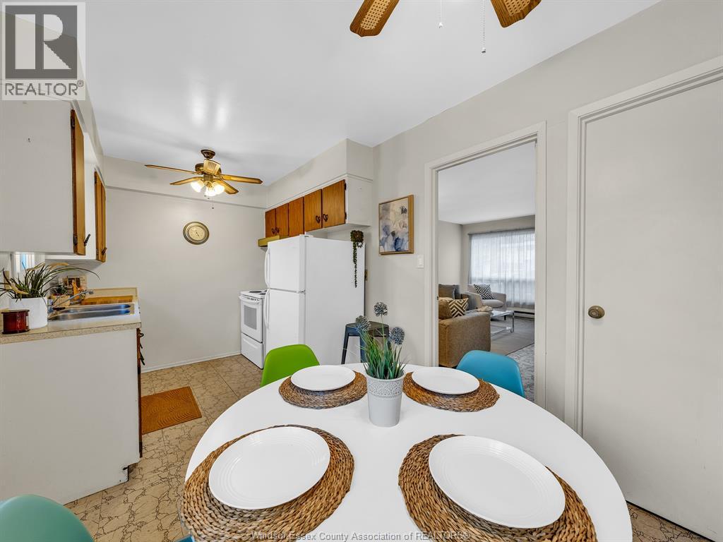 328 Fryer, Amherstburg, Ontario  N9V 2L9 - Photo 10 - 25028545