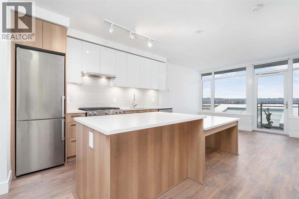 211 258 NELSONS COURT, new westminster, British Columbia