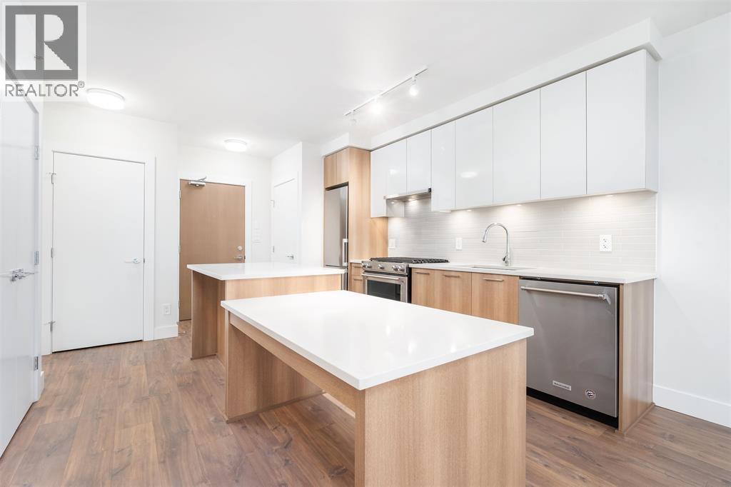 211 258 Nelsons Court, New Westminster, British Columbia  V3L 0J9 - Photo 3 - R3066518