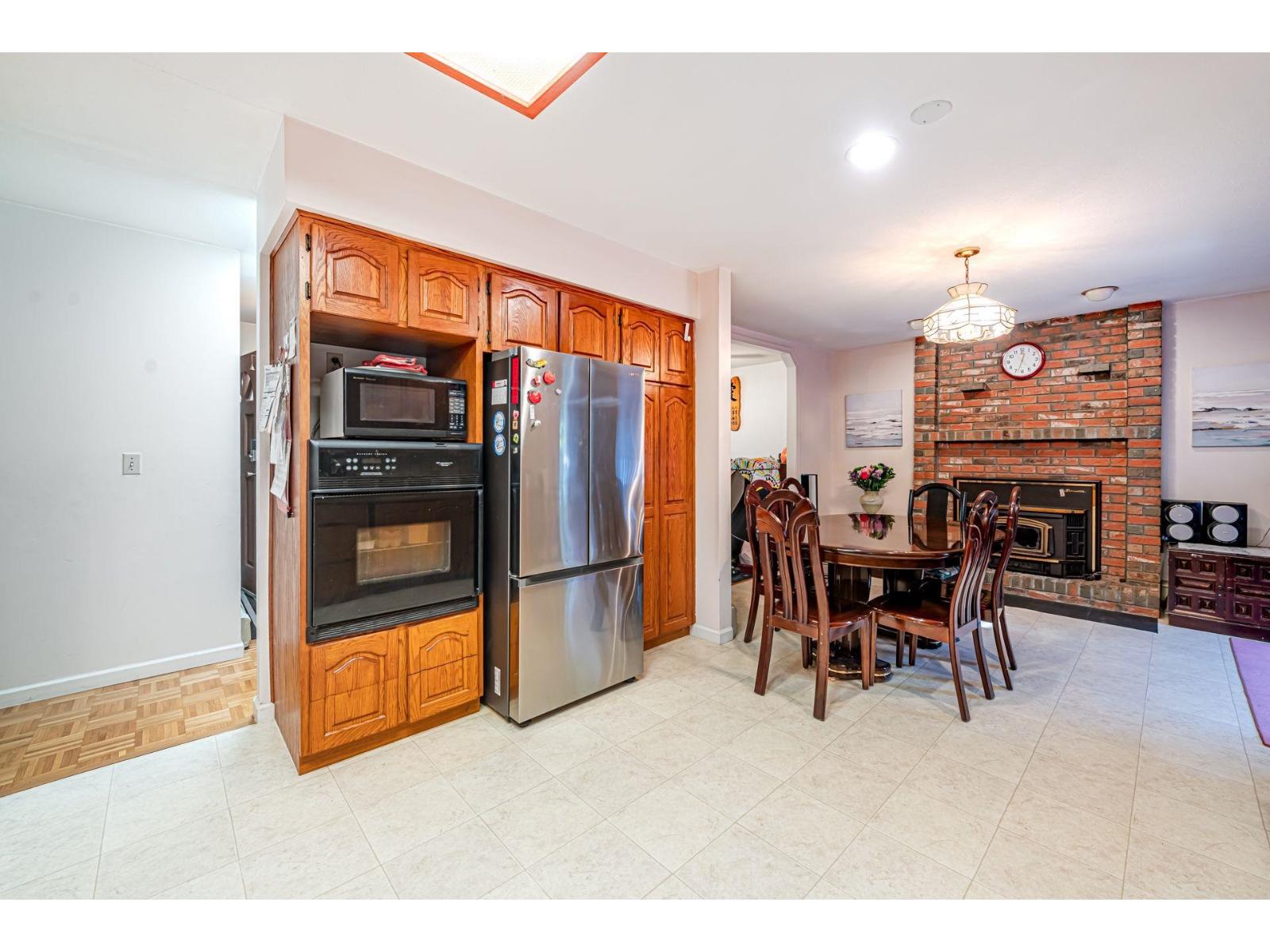 15728 99a Avenue, Surrey, British Columbia  V4N 2A9 - Photo 10 - R3059714