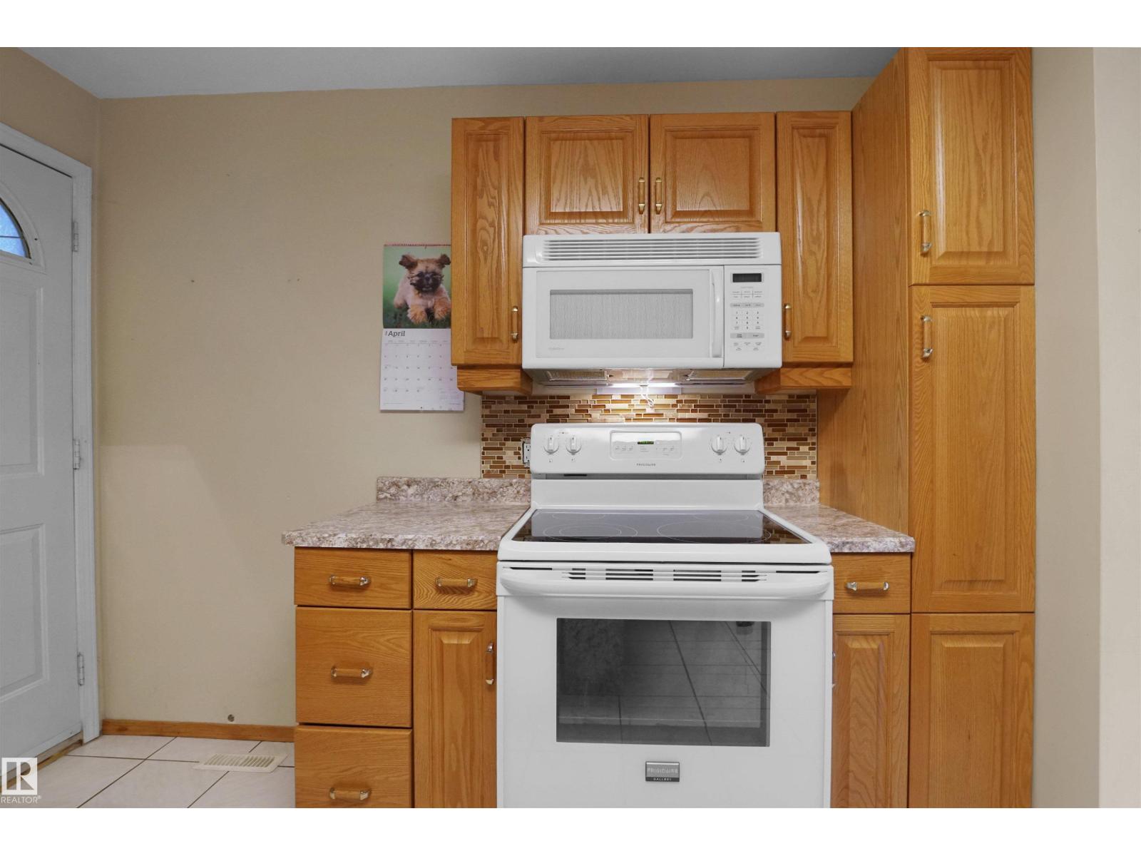 6723 40 Av Nw, Edmonton, Alberta  T5K 1R9 - Photo 29 - E4465392