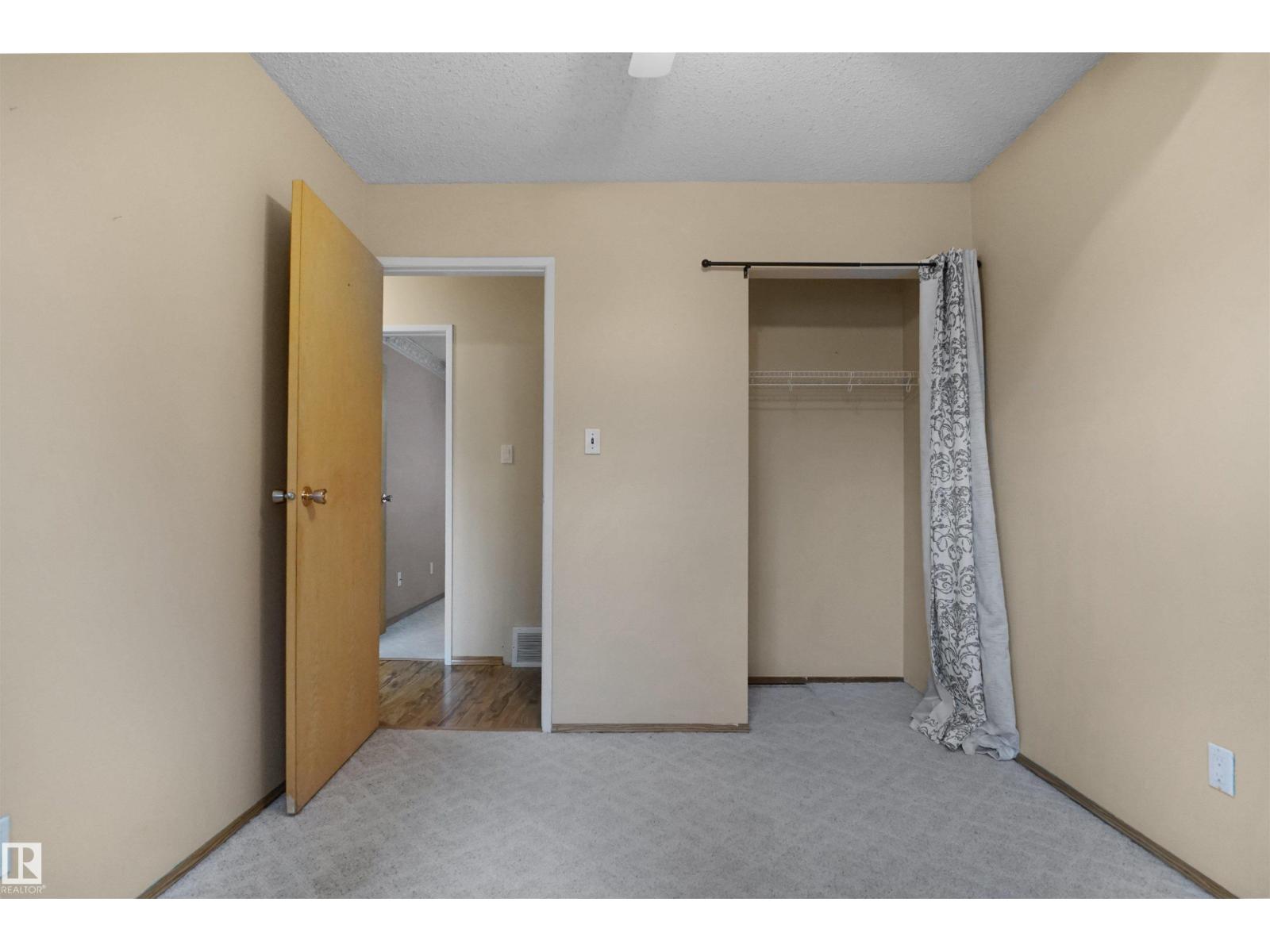 6723 40 Av Nw, Edmonton, Alberta  T5K 1R9 - Photo 37 - E4465392