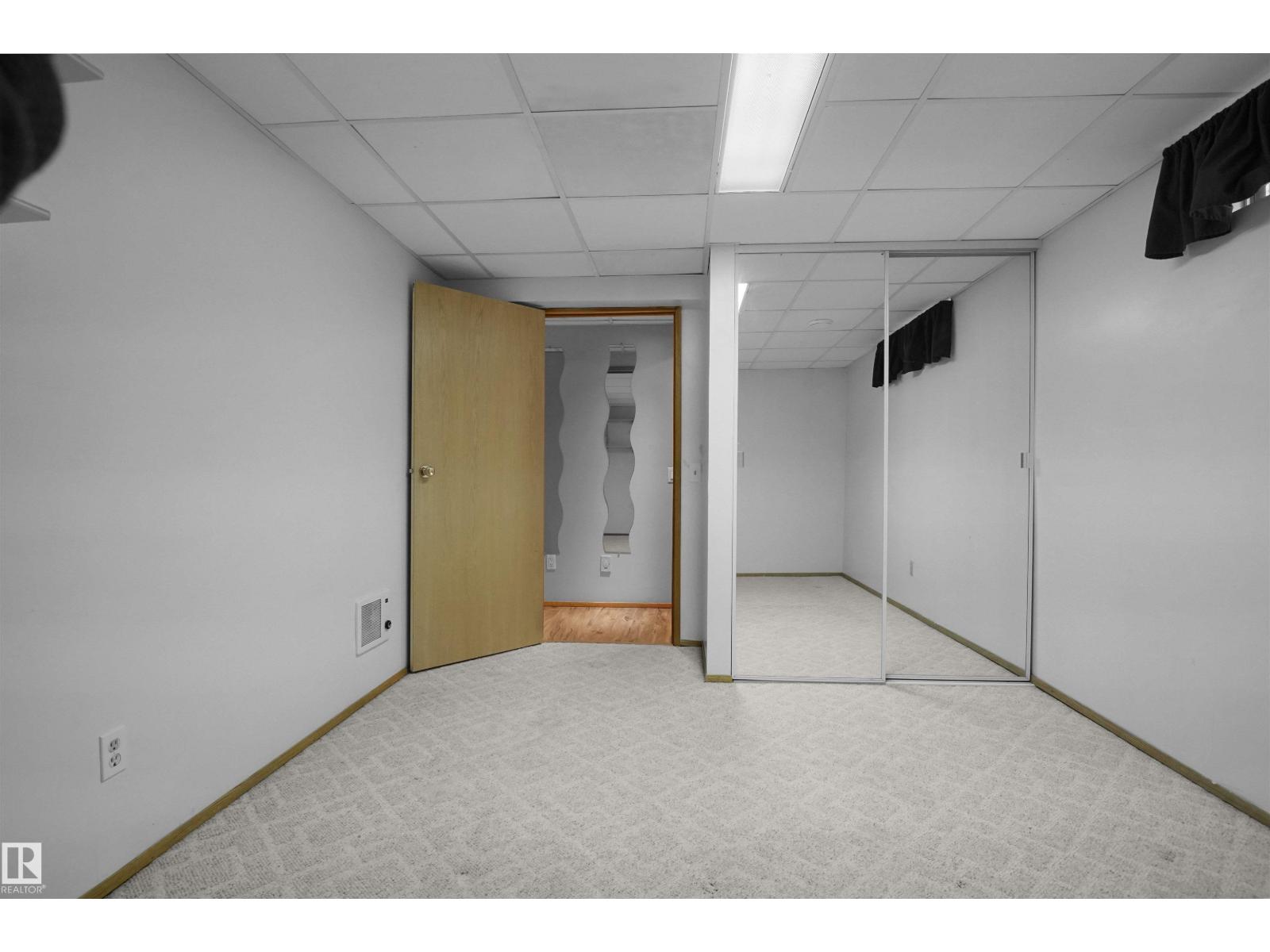 6723 40 Av Nw, Edmonton, Alberta  T5K 1R9 - Photo 57 - E4465392