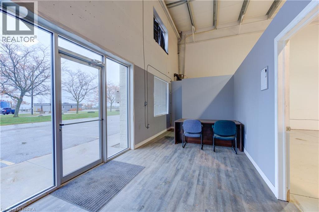 111 Adams Boulevard Unit# 3, Brantford, Ontario N3S 7V2 - Photo 4 - 40784885