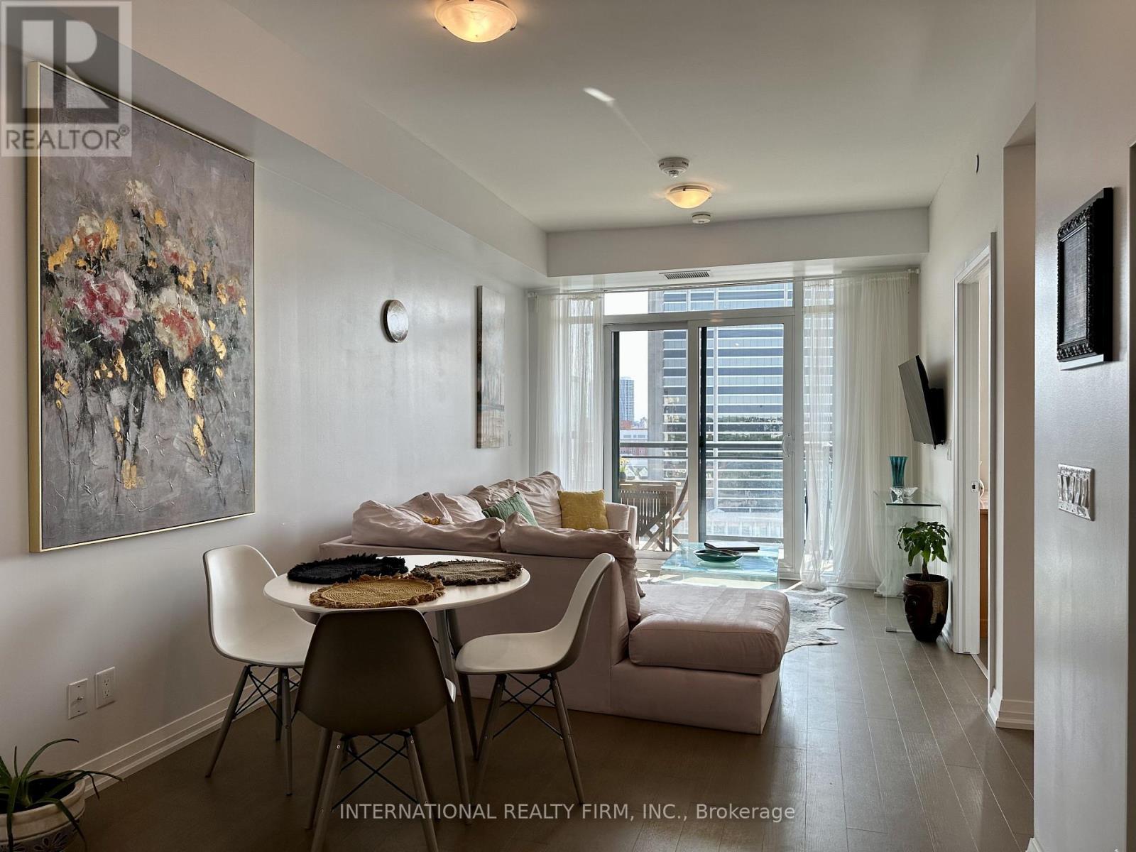 1408 - 155 Caroline Street S, Waterloo, Ontario  N2L 0J8 - Photo 18 - X12415768