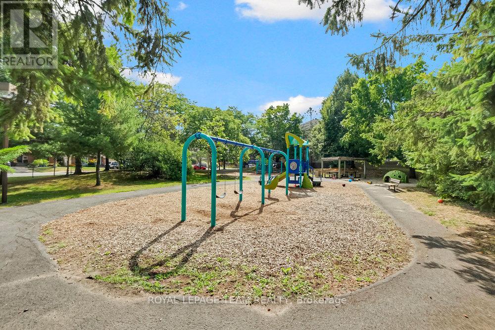 5 - 128 Lanark Avenue, Ottawa, Ontario  K1Z 1E6 - Photo 48 - X12525490