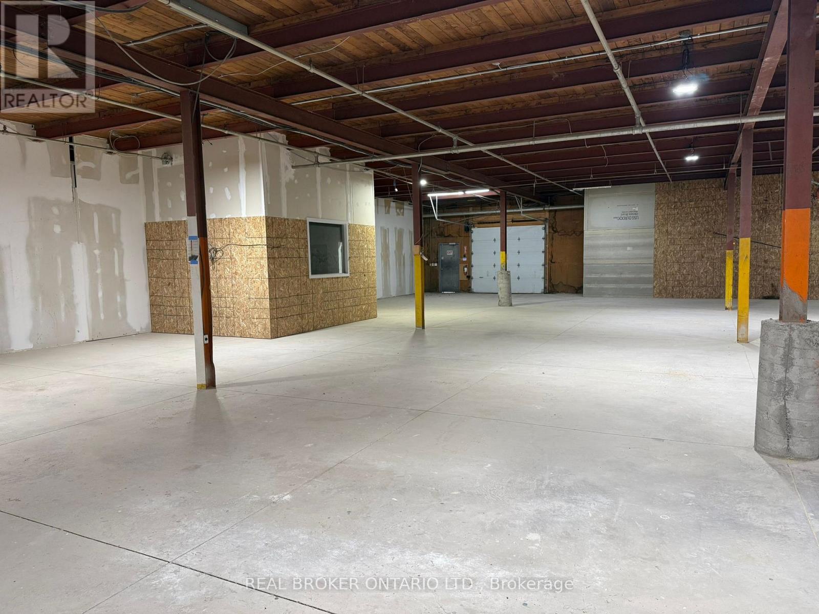 6c - 5900 Thorold Stone Road, Niagara Falls, Ontario  L2J 1A2 - Photo 3 - X12504956