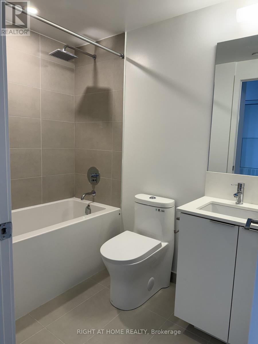 Lp08 - 8 Wellesley Street W, Toronto, Ontario  M4Y 0J5 - Photo 8 - C12533980