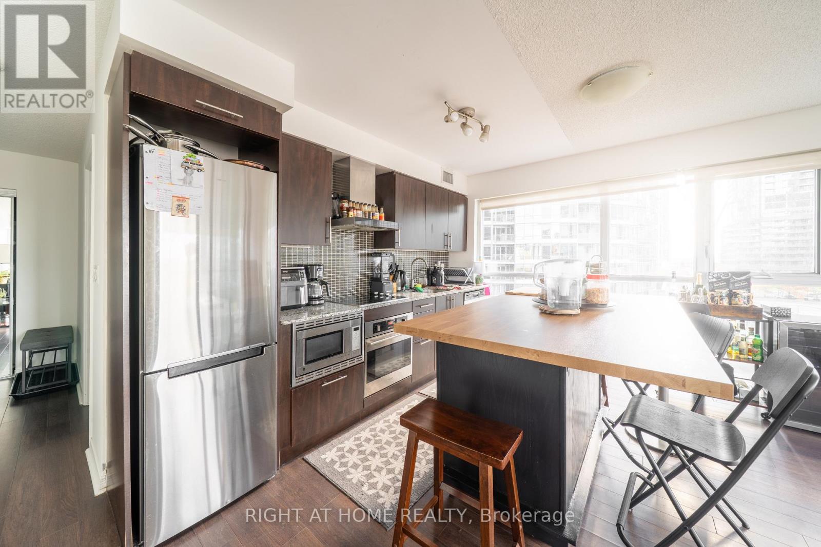 407 - 352 Front Street W, Toronto, Ontario  M5V 0K3 - Photo 7 - C12533984