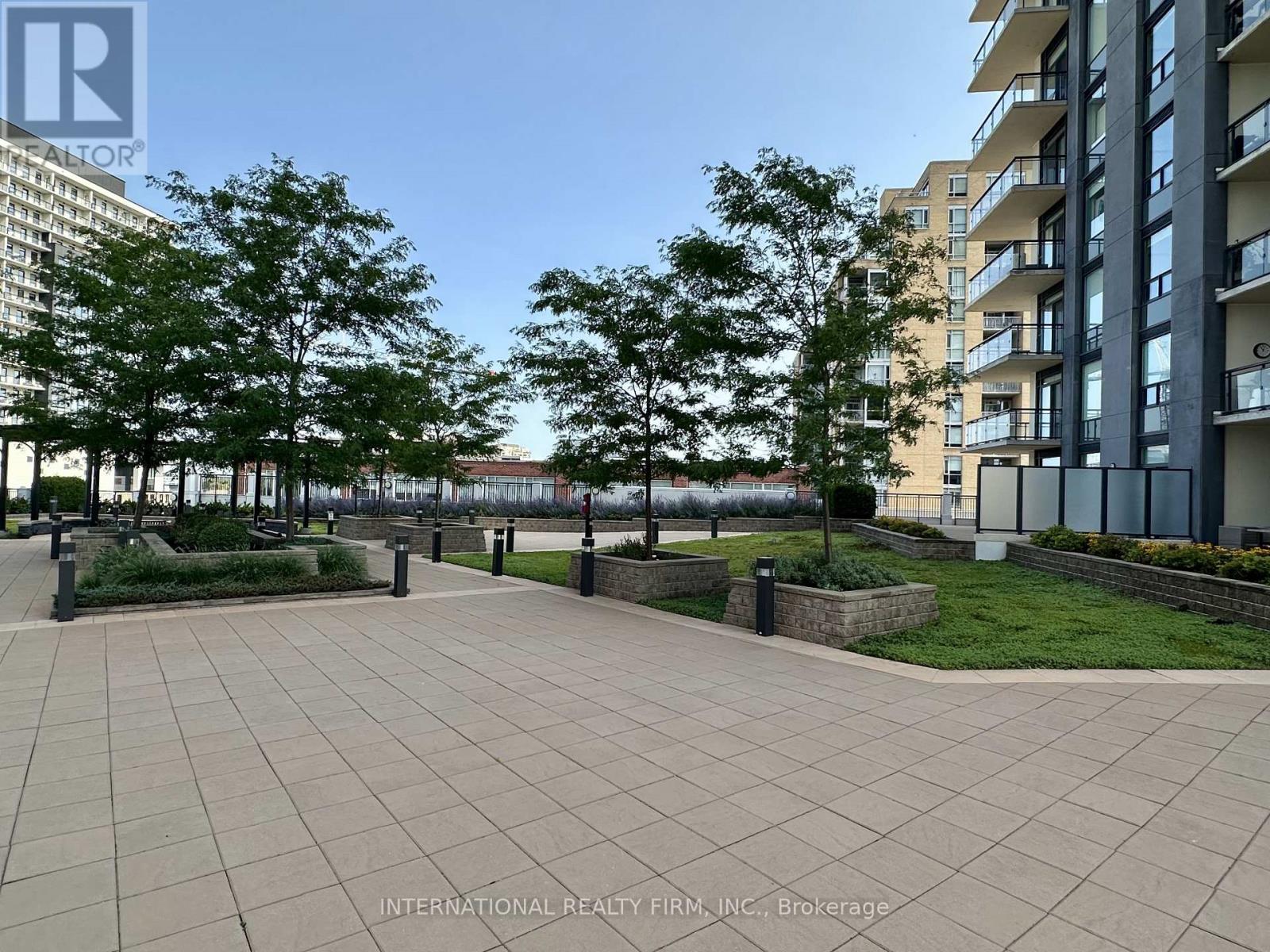 1408 - 155 Caroline Street S, Waterloo, Ontario  N2L 0J8 - Photo 4 - X12415768