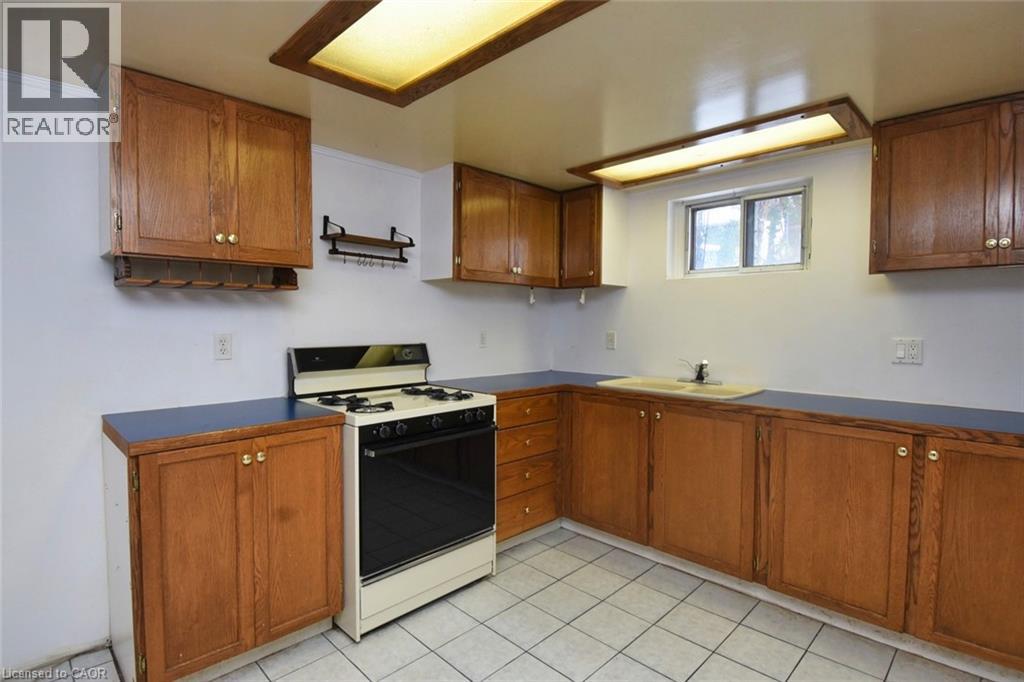 158 Howe Avenue, Hamilton, Ontario  L9A 1X8 - Photo 23 - 40786889