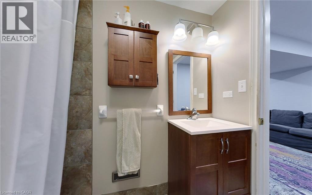 52 Highbrook Street, Kitchener, Ontario  N2E 3P1 - Photo 36 - 40786192