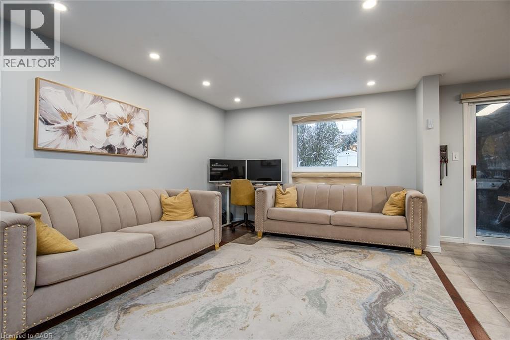 52 Highbrook Street, Kitchener, Ontario  N2E 3P1 - Photo 7 - 40786192