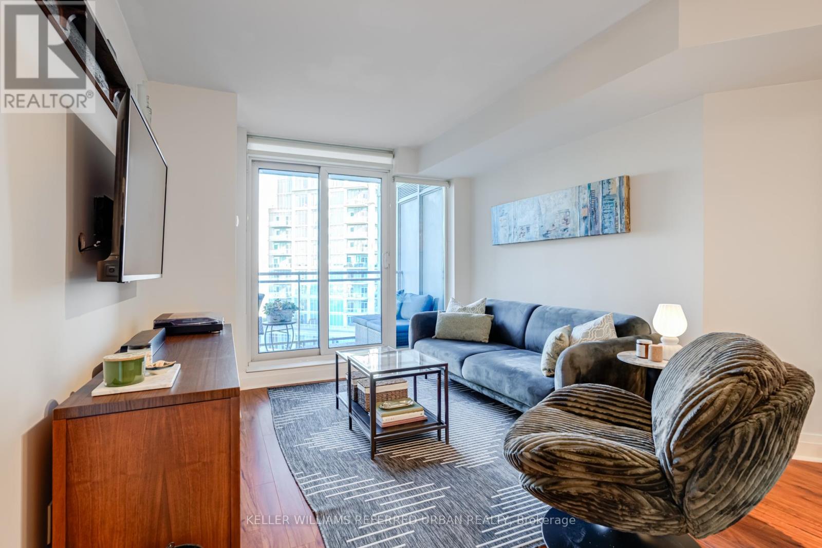 1008 - 2121 Lake Shore Boulevard W, Toronto, Ontario  M8V 4E9 - Photo 11 - W12518890